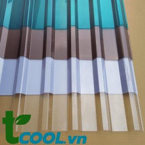 Tấm tôn lấy sáng Polycarbonate dạng sóng